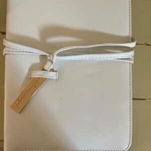 Salvatore Ferragamo wallet off white leather New